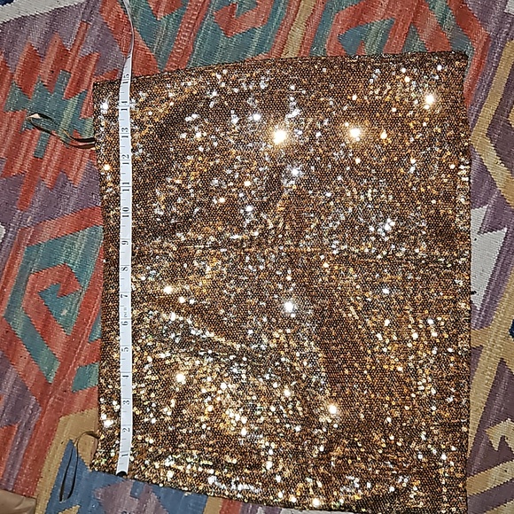 NWOT Gold silver sequin mini skirt M - Picture 4 of 5